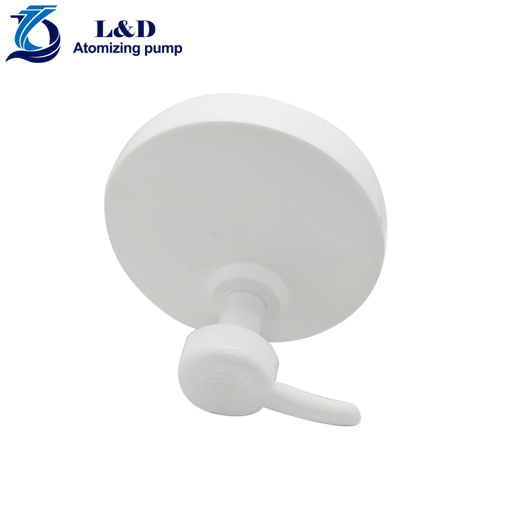 89/400 White Smooth Closure Attached Lotion Pumps